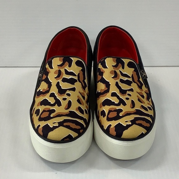 Louis Vuitton Catwalk Leopard Print Slip Sneakers - Picture 1 of 6